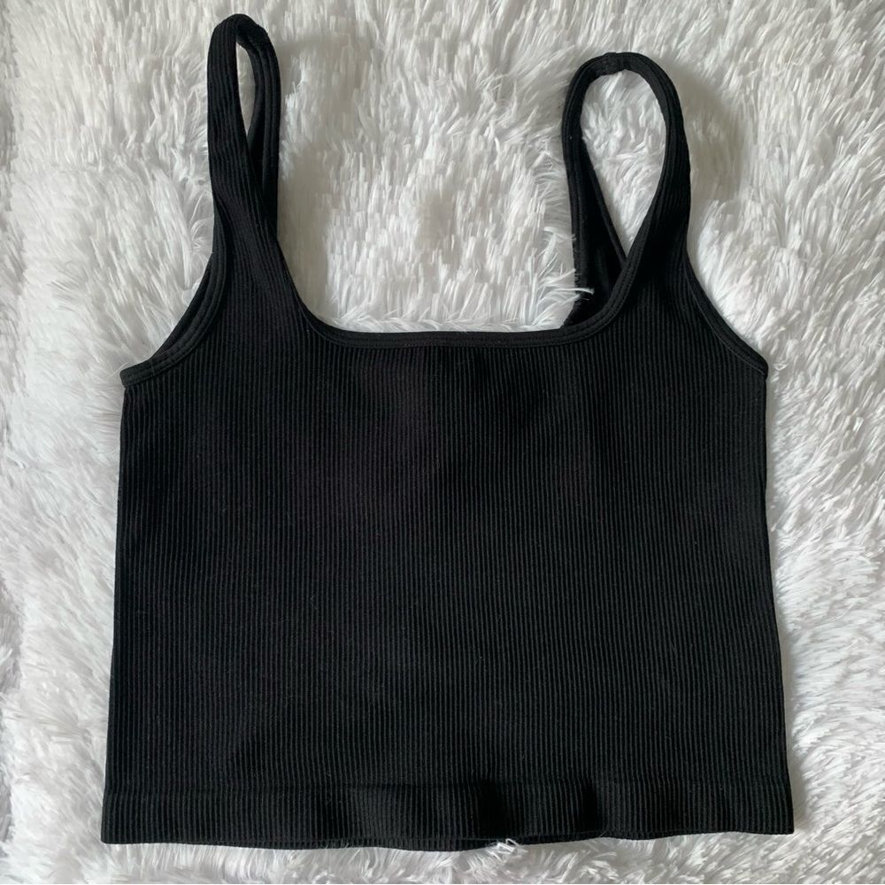 CROP TANK TOP - Picture 3 of 4